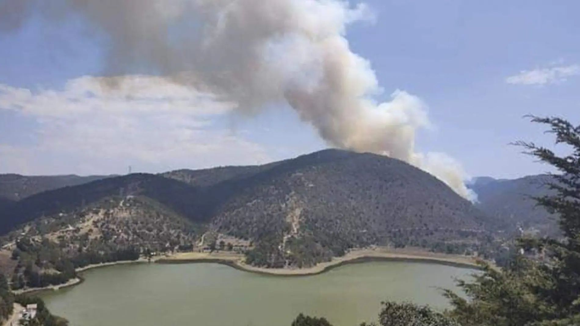 Incendio en la comunidad de San Bernardino Lagunas